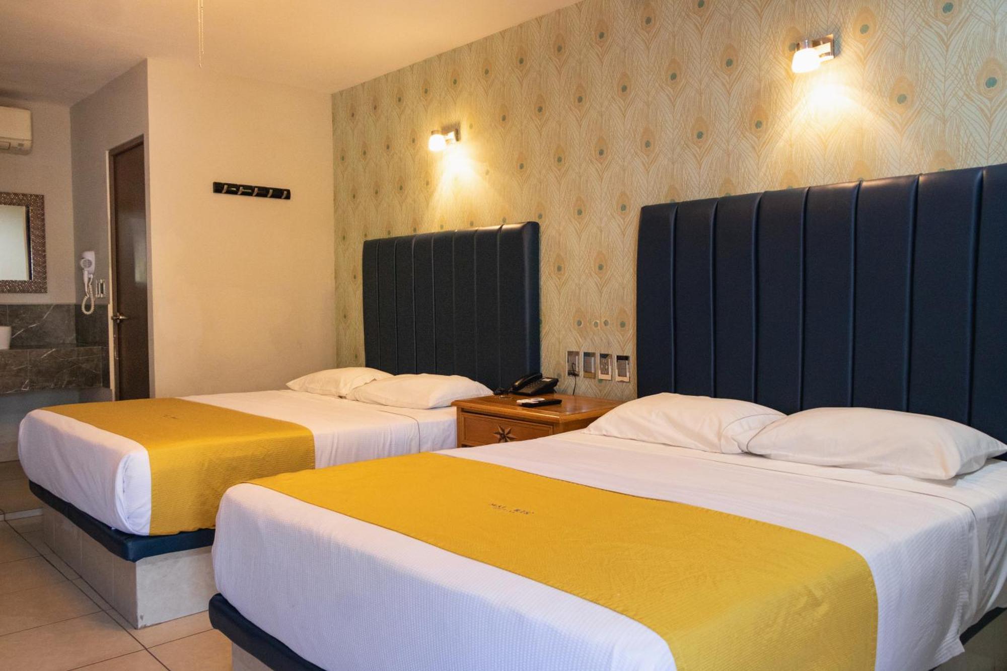 Hotel Maioris El Diez Culiacán Dış mekan fotoğraf