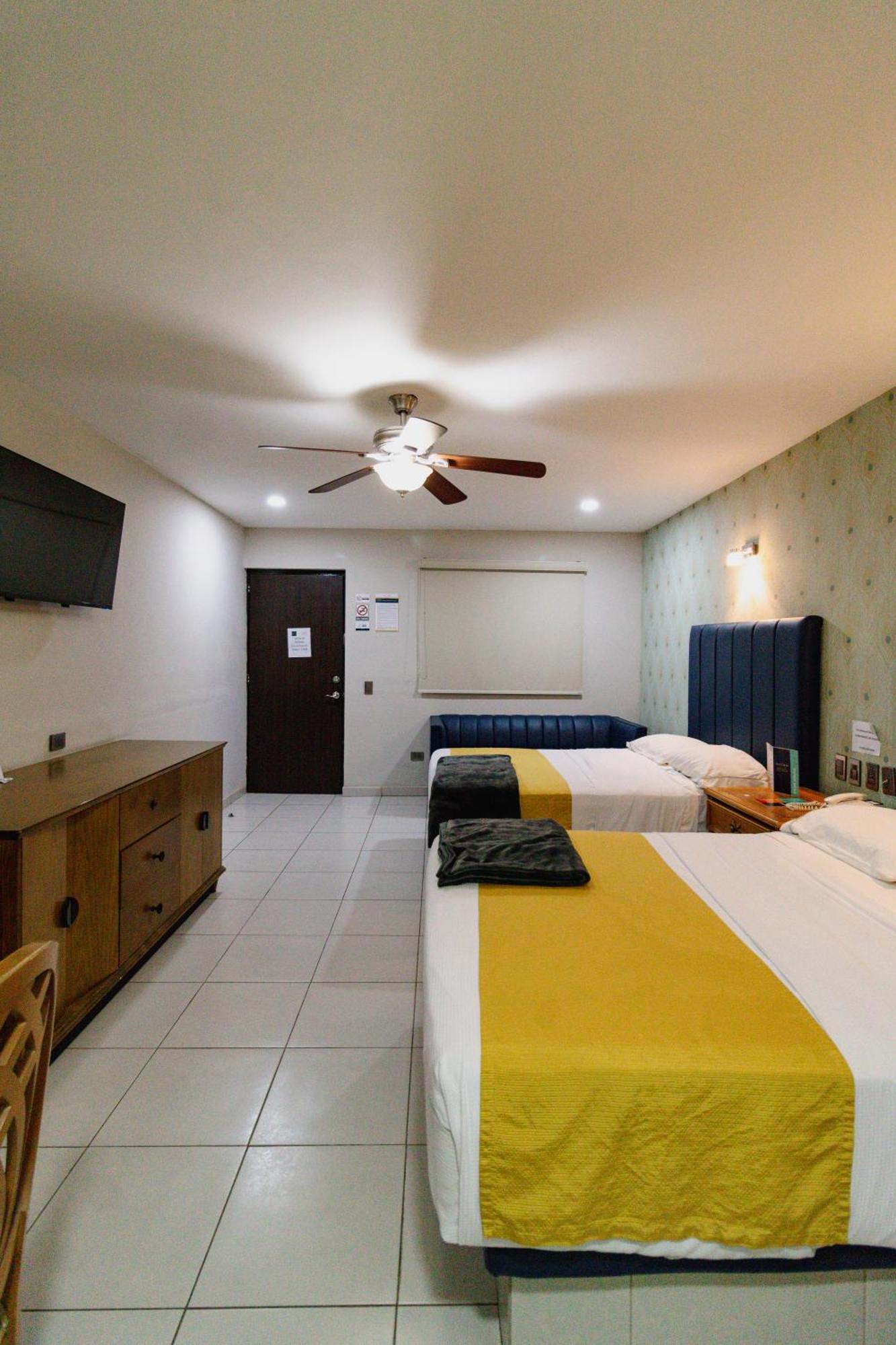 Hotel Maioris El Diez Culiacán Dış mekan fotoğraf